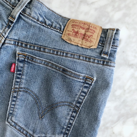 BOGO50% Levi's High Waist 512 Jeans - Picture 6 of 8